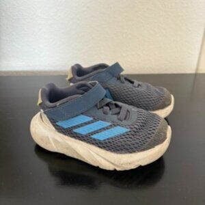Toddler Boys Adidas Sneakers Size 7